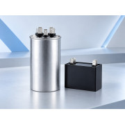 Capacitores